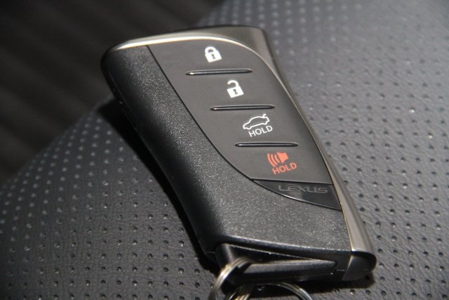 New 20 2020 Lexus Key